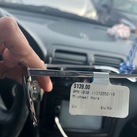 Micheal Kors MK1030 Sunglasses NWT - Picture 6 of 6